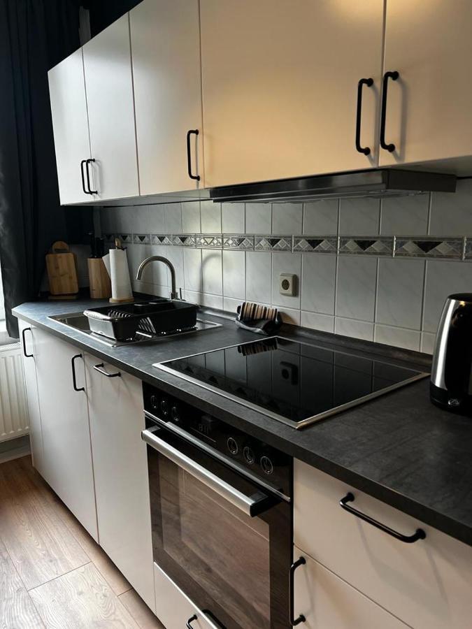 Ferienwohnung, Monteurwohnung, Unterkunft Elise Maagdenburg Buitenkant foto