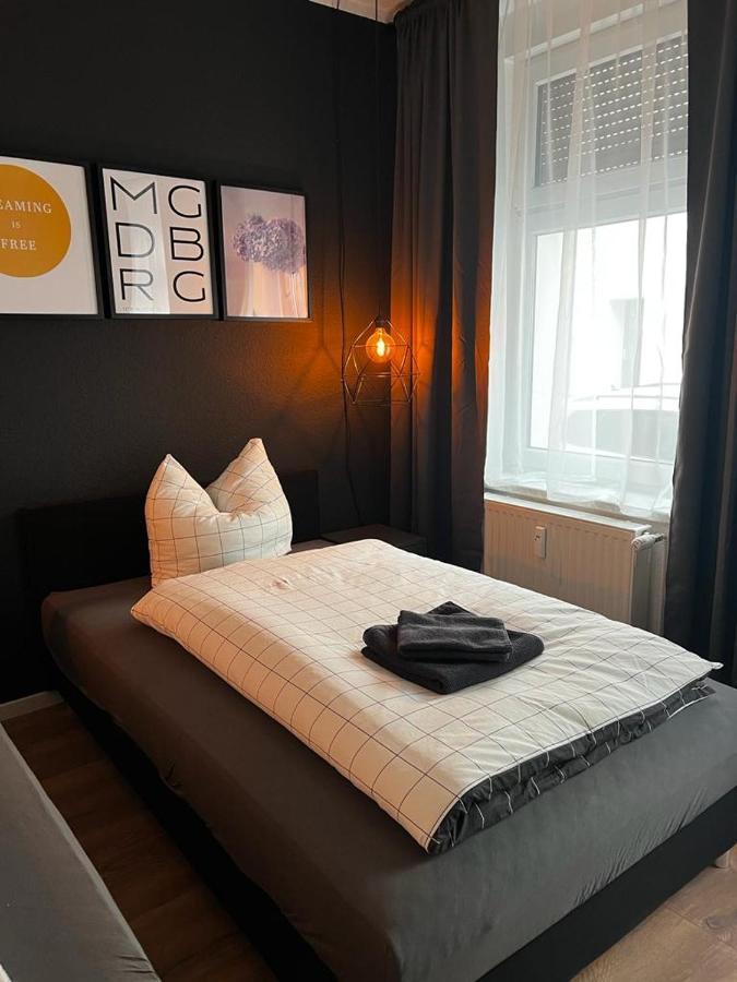 Ferienwohnung, Monteurwohnung, Unterkunft Elise Maagdenburg Buitenkant foto